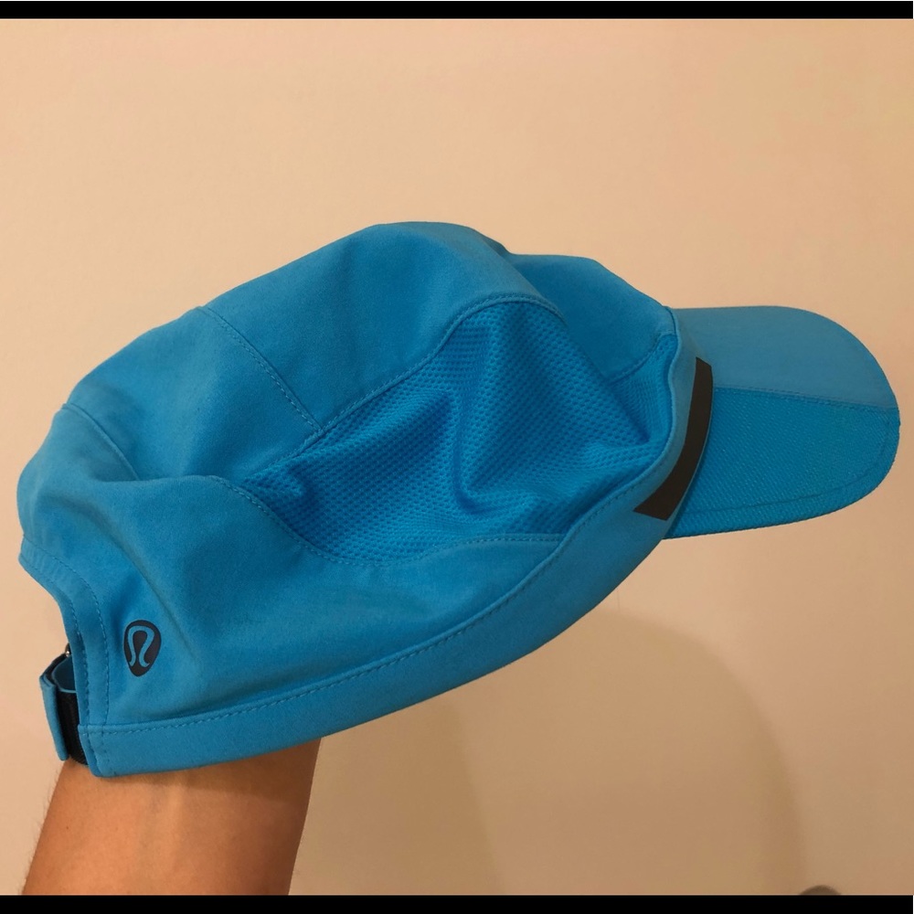 Lululemon hat